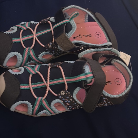 Girls Water Shoes - Picture 2 of 3